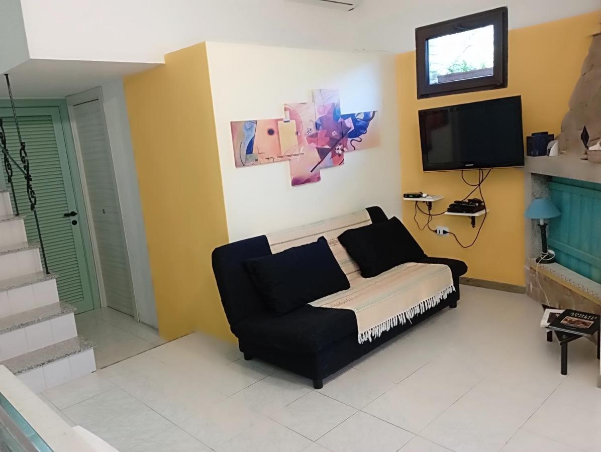 Villa Milena Villasimius, Wifi Gratuito, Ampio Giardino A 300 M Dal Mare Bagian luar foto